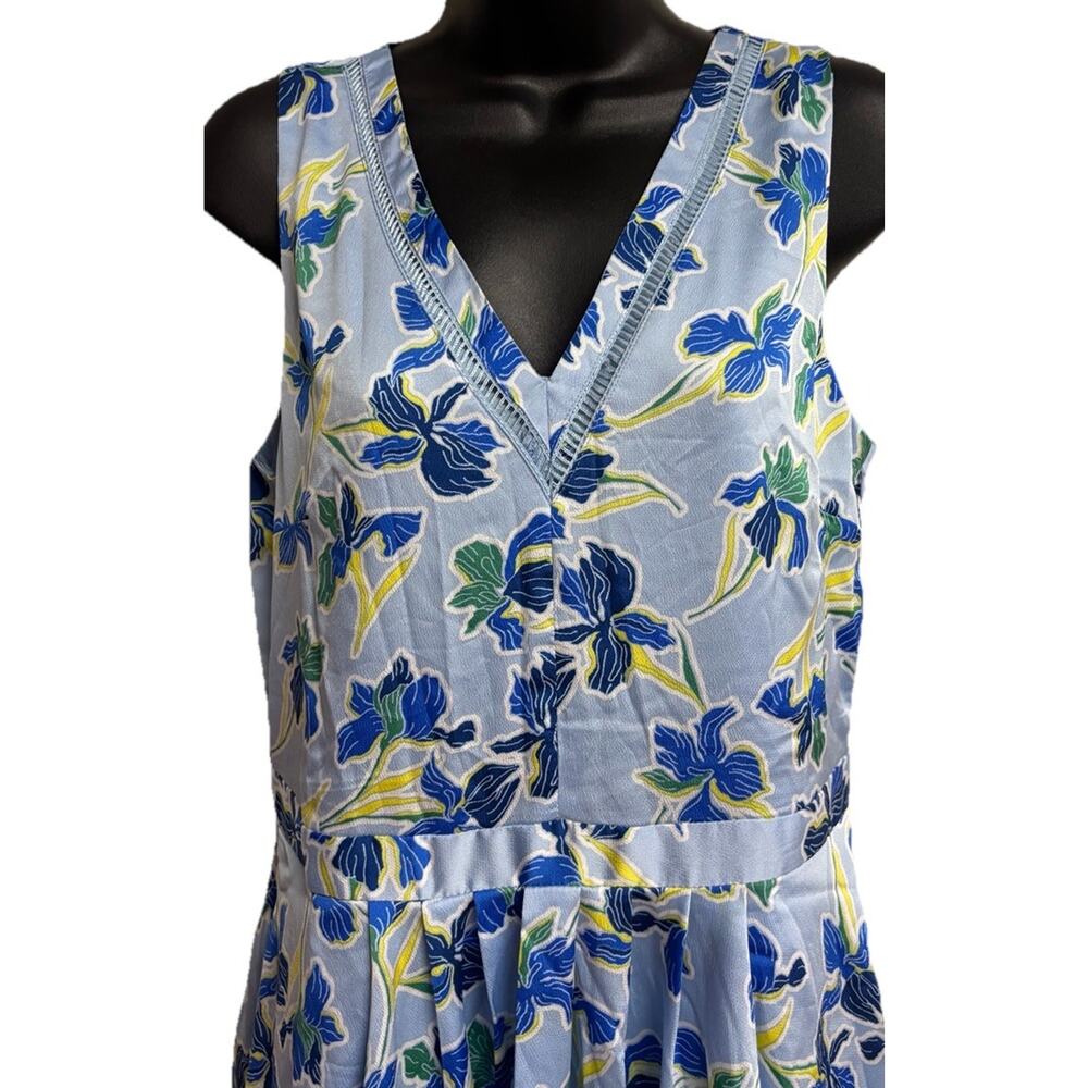 Banana Republic Dress Womens Size 8 Blue Floral Fit Flare Sleeveless V-Neck EUC - Picture 2 of 7